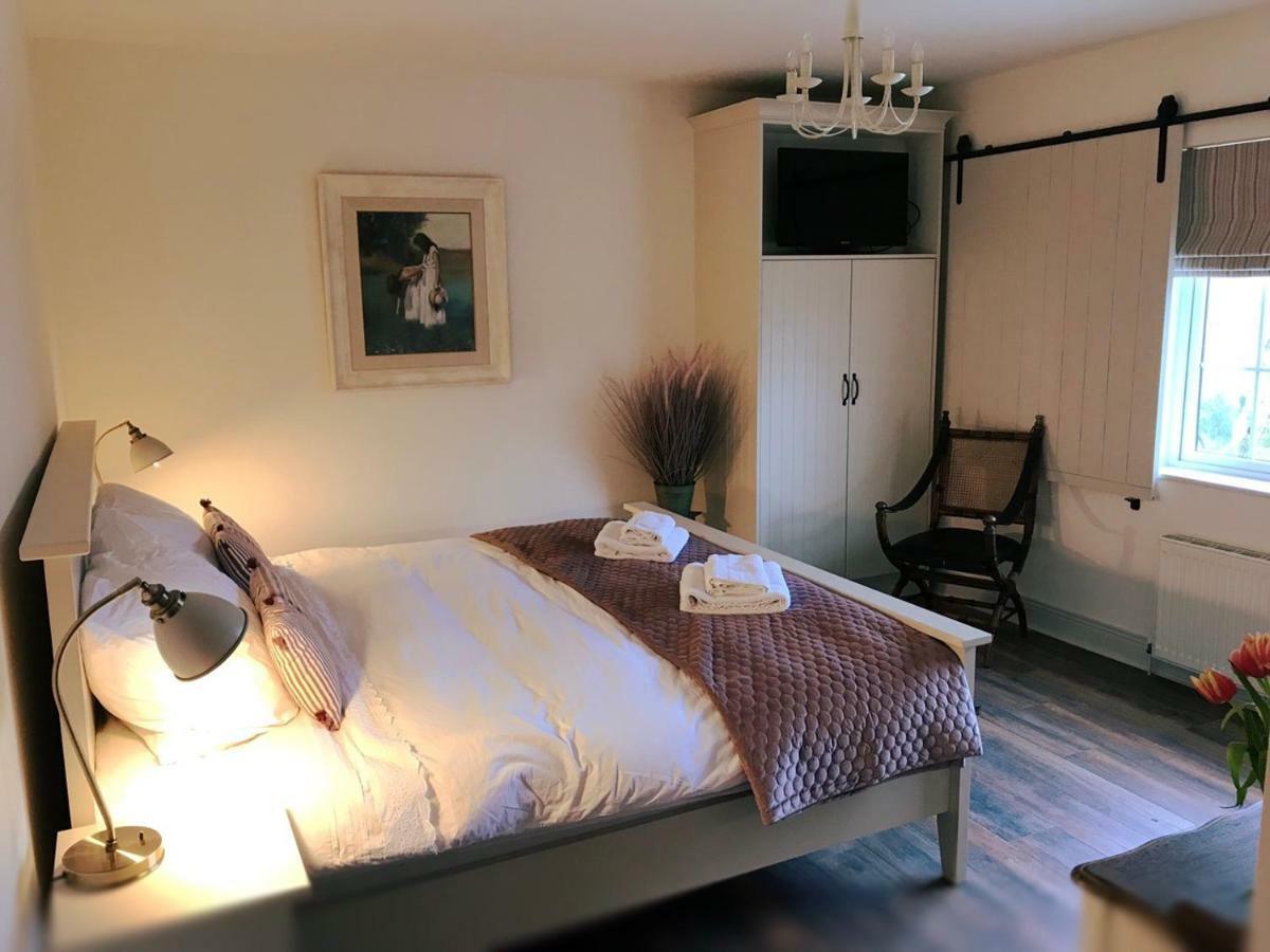 The Happy Pig Hotell Kenmare Eksteriør bilde